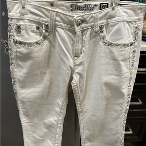 Miss Me Capris Size 30